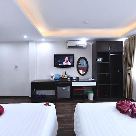 Hanoi Elpis Grand Hotel Habitación foto